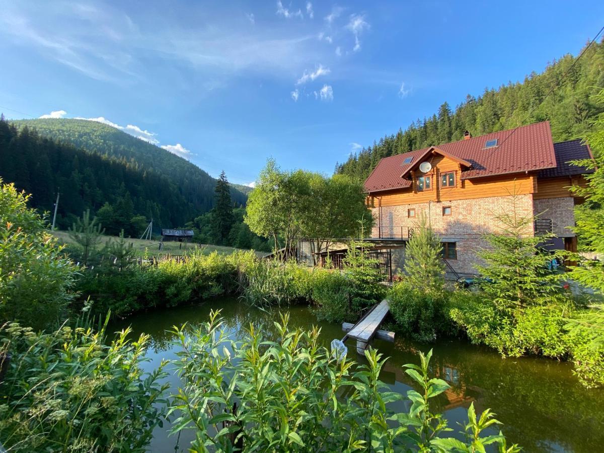 Під Магурою Hotel Ворохта Екстериор снимка