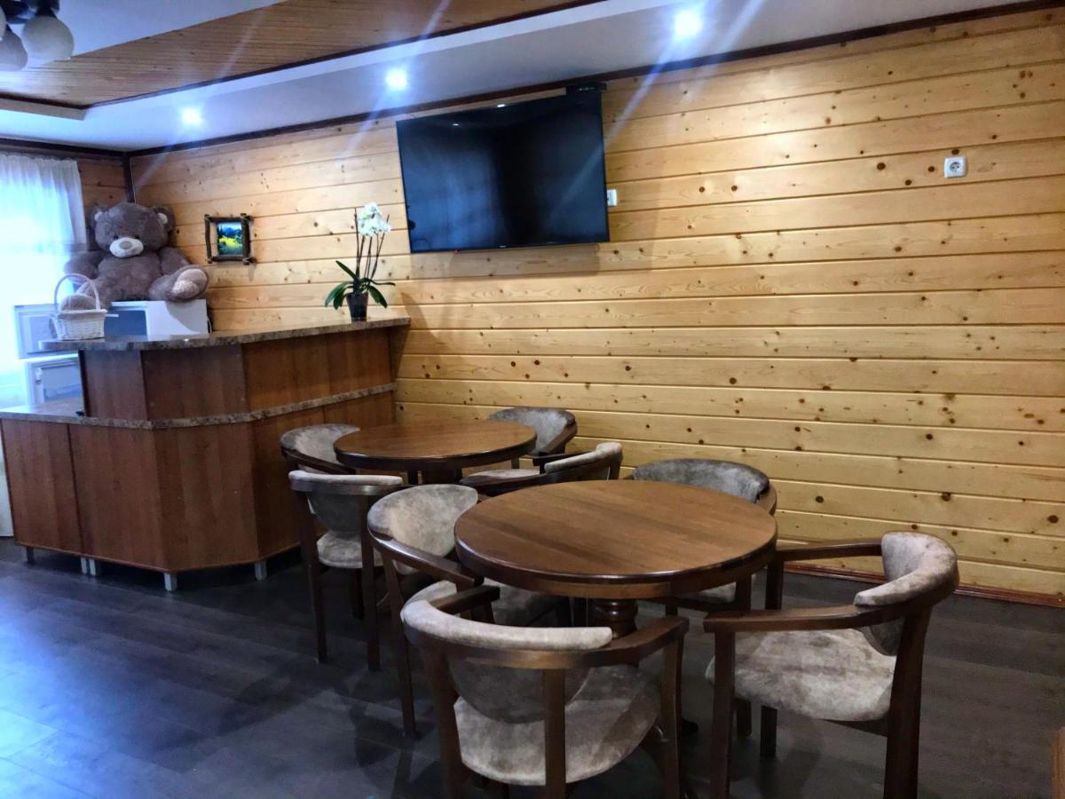 Під Магурою Hotel Ворохта Екстериор снимка