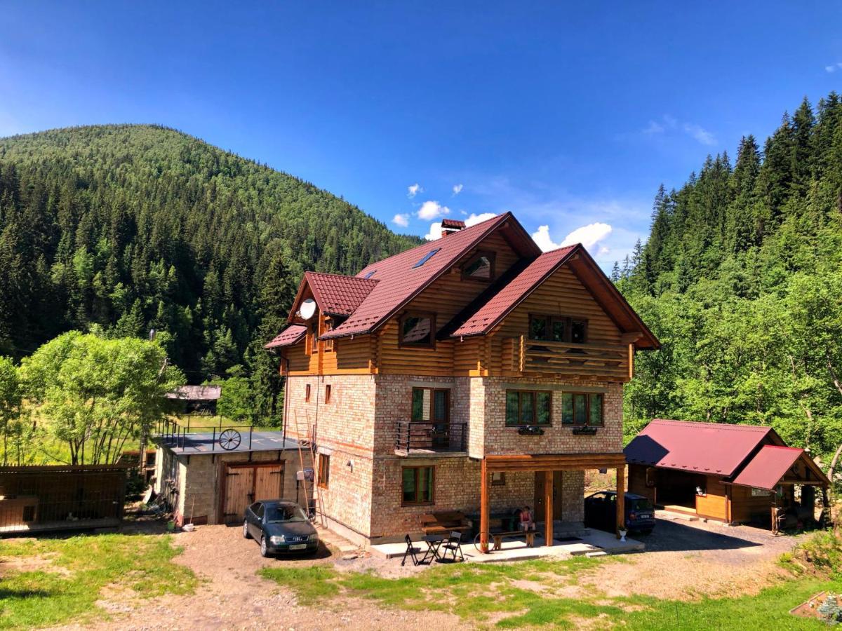 Під Магурою Hotel Ворохта Екстериор снимка